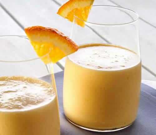 Yaourt fleur oranger - recette simple pour un délicieux dessert.