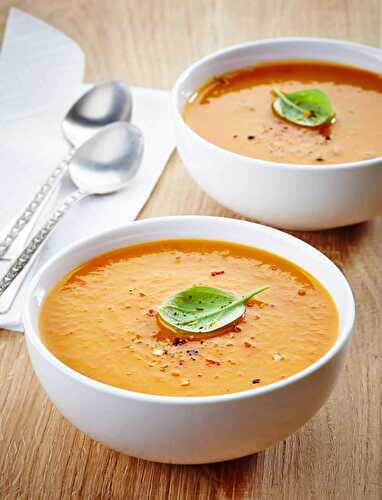 Velouté de potiron facile au cookeo - soupe légère pour votre dîner.