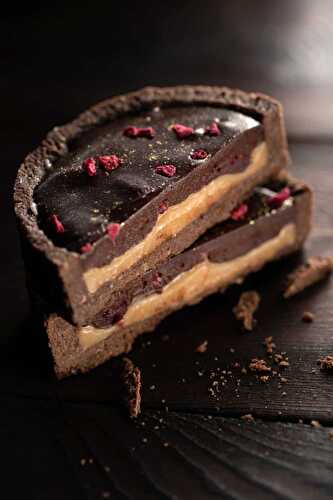 Tartelettes chocolat et caramel au beurre salé sans cuisson, sans farine et sans œuf !