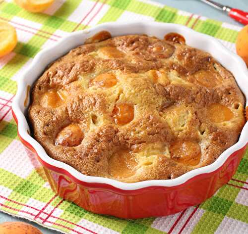 Clafoutis aux abricots : la meilleure recette super facile – pour votre dessert de la saison