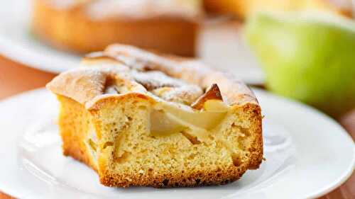 Gâteau invisible aux poires : un dessert époustouflant et délicieux.