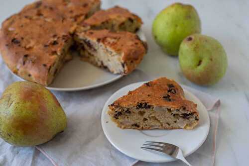 Moelleux aux poires amande et chocolat : un dessert parfait