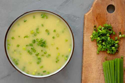 Soupe poireaux pomme de terre grand-mère : la recette traditionnelle