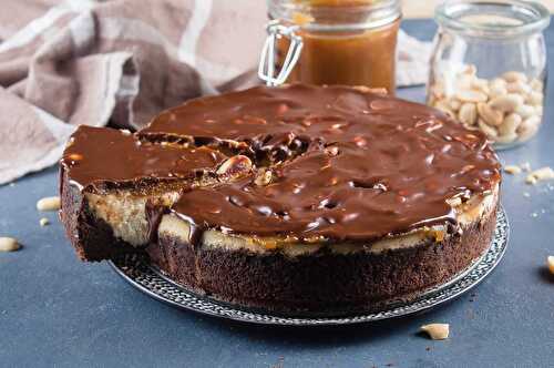 Cheesecake Snickers : un gâteau qui fond dans la bouche !!