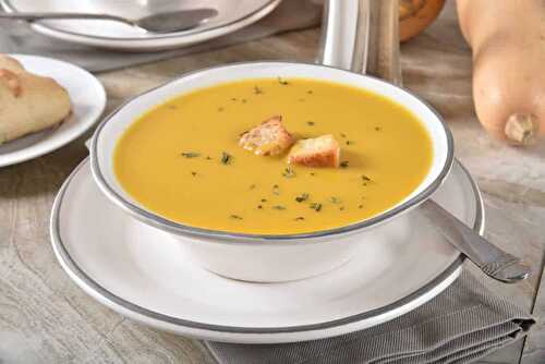 Soupe au potiron recette de grand-mère : facile et rapide pour les journées d’automne !