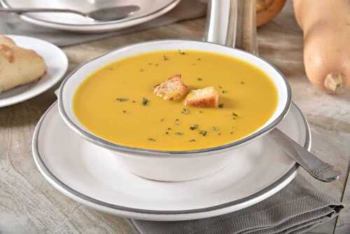 Soupe au potiron recette de grand-mère : facile et rapide pour les journées d’automne !