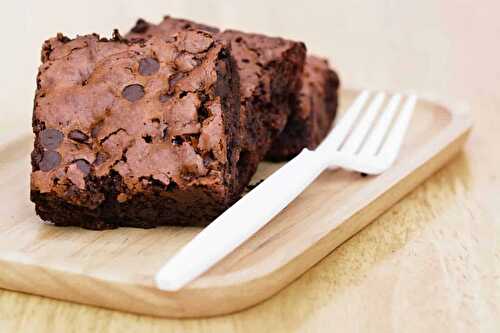 Brownies chocolat sans beurre : moelleux et pleins de saveur !