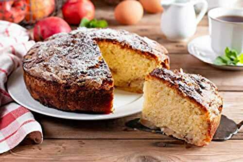 Gâteau aux pommes et yaourt pour 4 personnes : votre dessert !