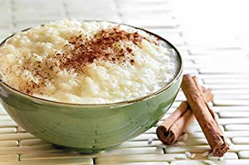 Rizogalo grec traditionnel : Riz au lait à la cannelle.