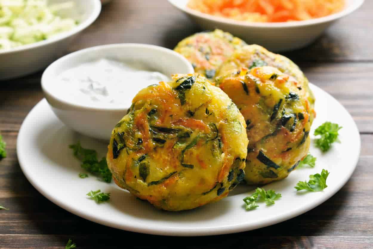 Galettes de légumes faciles : une option délicieuse et nutritive pour les végétariens.