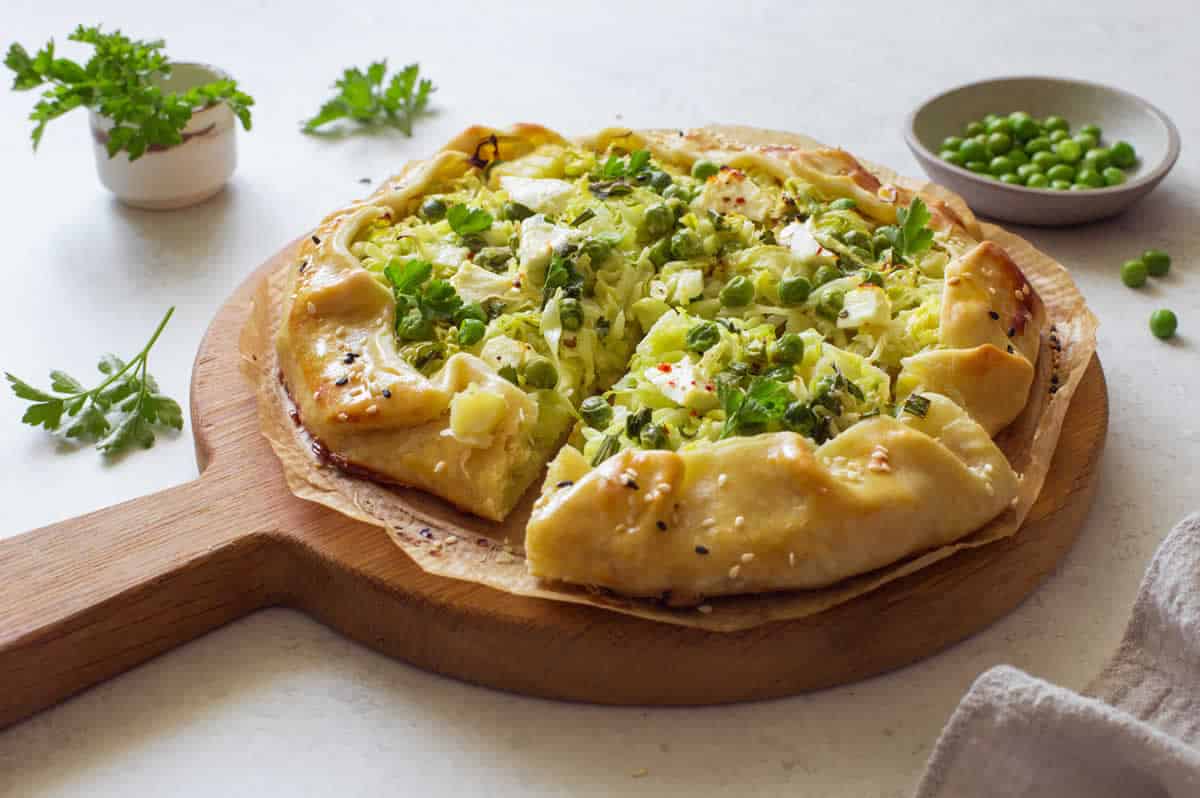 Quiche au petits pois et chou : tarte aussi belle que savoureuse !