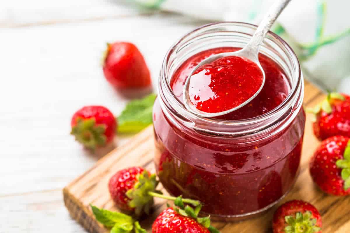 Confiture de fraises thermomix : la recette simple et facile.