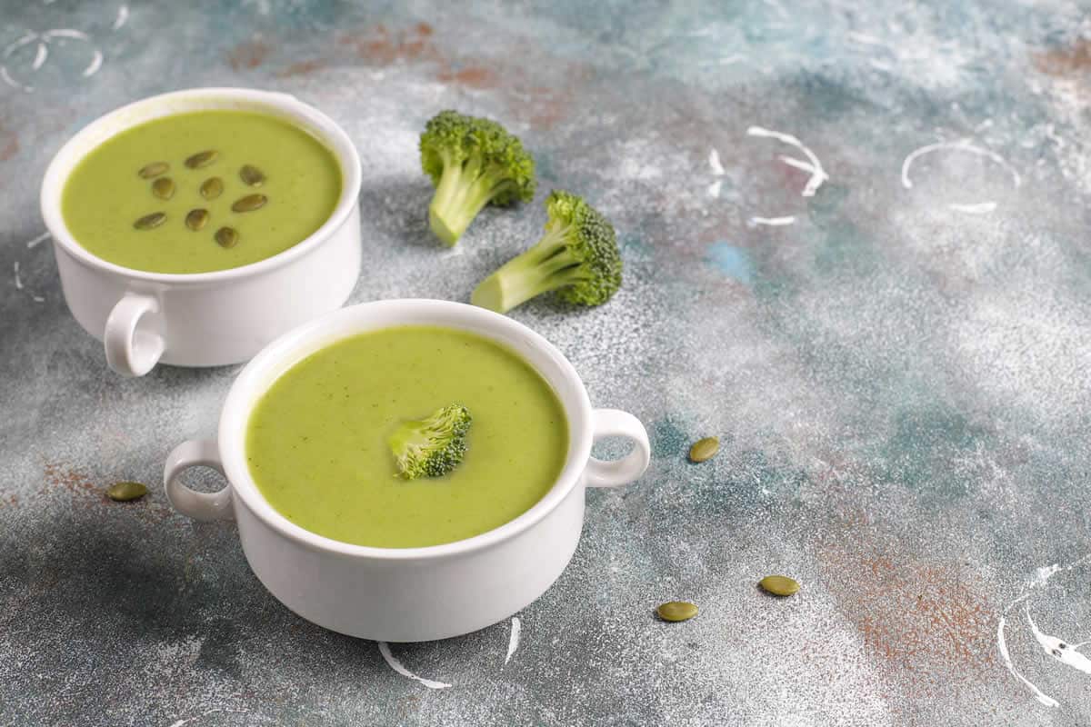 La soupe brocoli & pomme de terre : riche en goût et simple