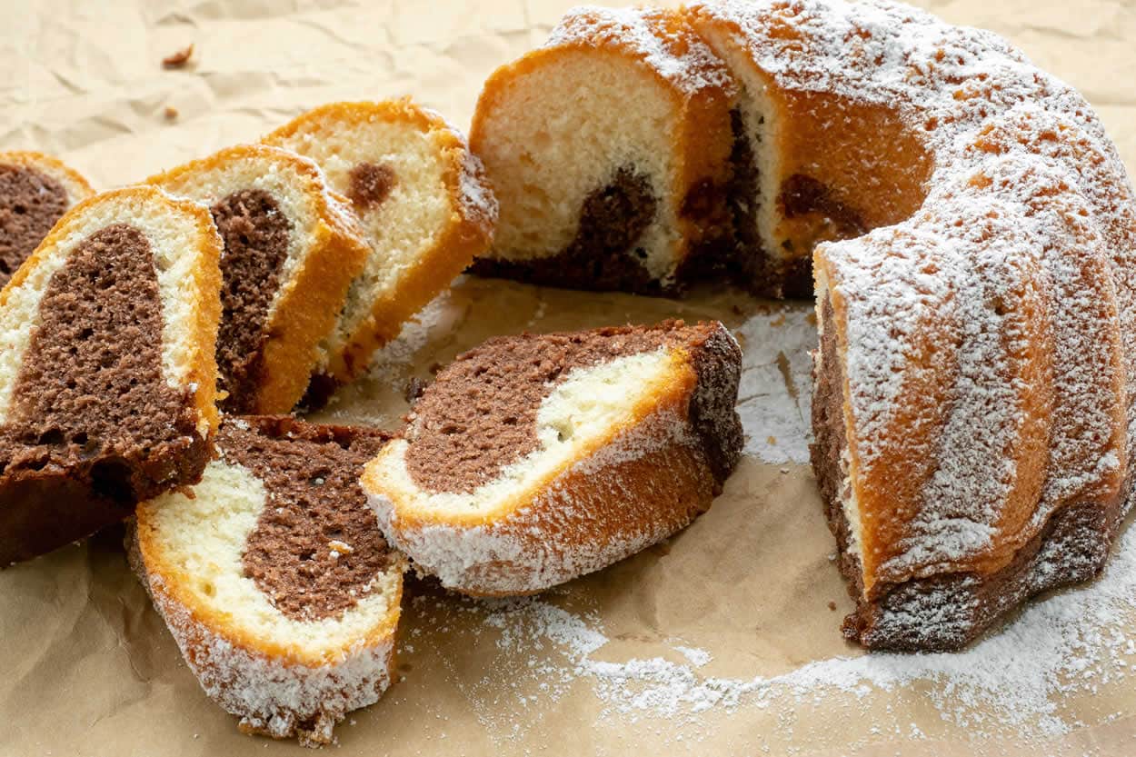 Cake au yaourt et chocolat marbré : les 2 saveurs à vous faire plaisir