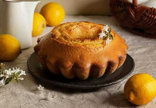 Gâteau Bundt au citron facile : délicat, léger et savoureux