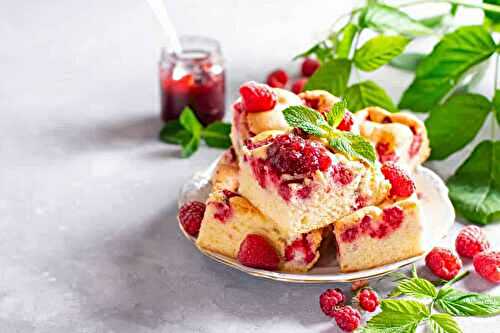 Gâteau léger aux framboises : délicieux, fondant et très doux