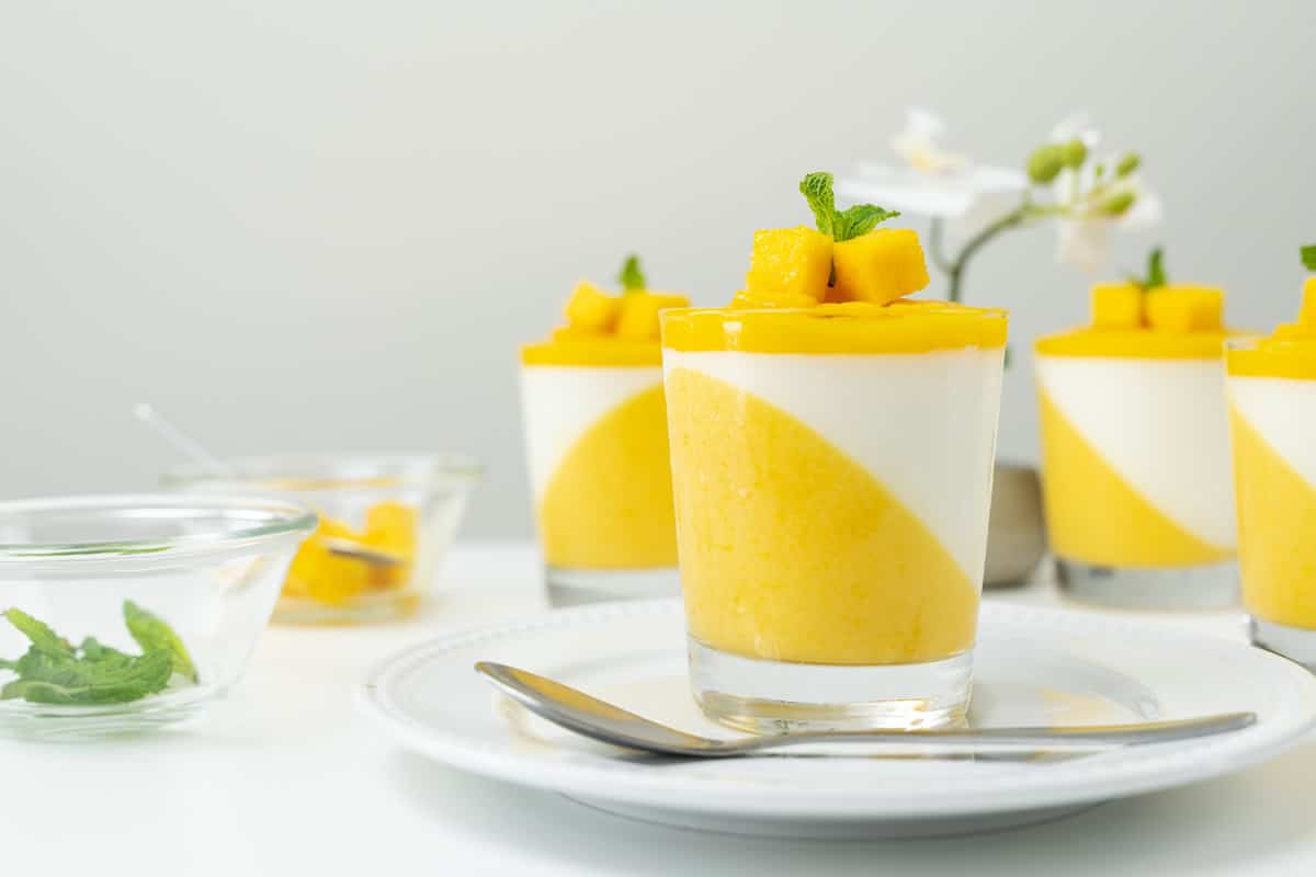 La panna cotta à la mangue : un dessert rafraîchissant et rassasiant