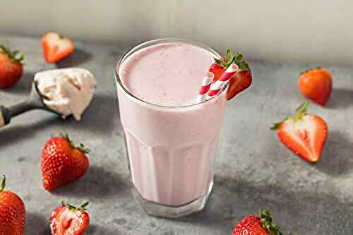 Milkshake fraise et glace vanille : boisson rafraîchissante et gourmande
