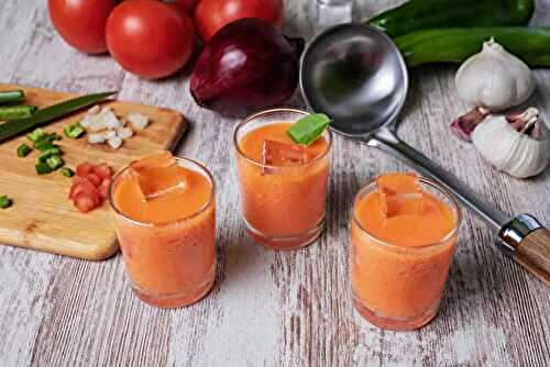 Gaspacho tomate poivron rouge : apéritif rafraîchissant et plein de saveurs