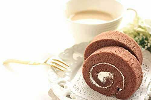 Roulé au chocolat et mascarpone : dessert avec une texture riche et crémeuse
