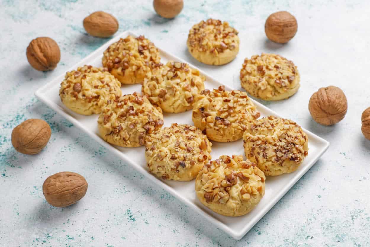 Petits biscuits aux noix : la texture et la saveur parfaites