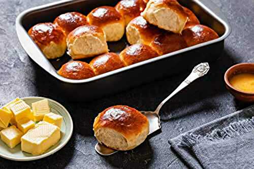 Petits Pains Moelleux au Lait : doux, délicieux et tendres