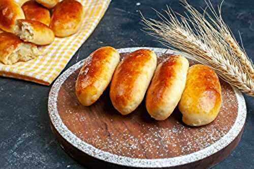 Piroshkis aux purée de pommes de terre : un pain moelleux
