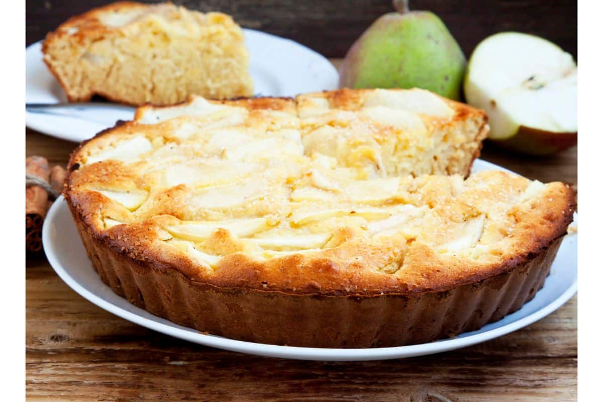 Plaisir Sucré : La Recette Parfaite du Gâteau aux Poires pour Enchanter Vos Papilles