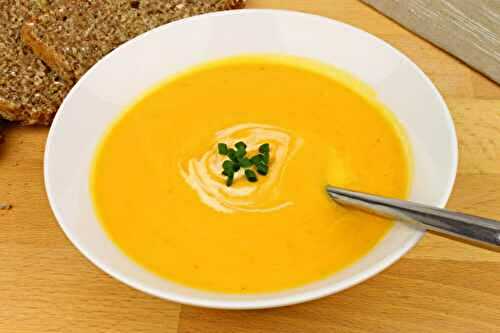 Velouté de Courge Butternut : La Recette Parfaite pour un Dîner Réconfortant