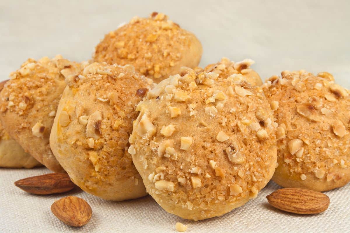 Biscuits aux Amandes : Croustillant et Fondant