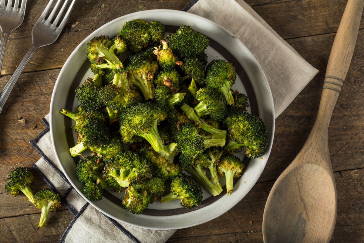 Brocoli Rôti : La Recette Santé Qui Enflamme les Réseaux