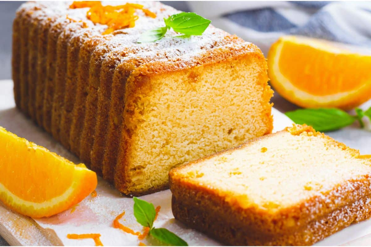 Cake moelleux à l'orange : La recette parfaite pour vos pauses café
