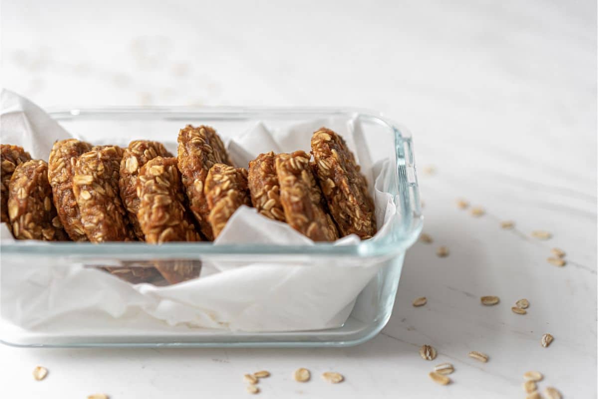 Petit-Déjeuner ou Snack ? Pourquoi les Biscuits à l'Avoine et aux Bananes sont la Réponse!