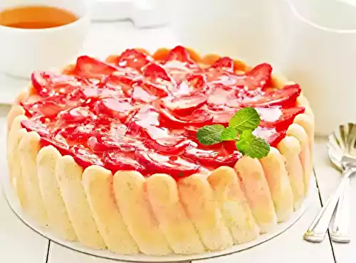 Charlotte aux fraises maison : la recette traditionnelle et gourmande