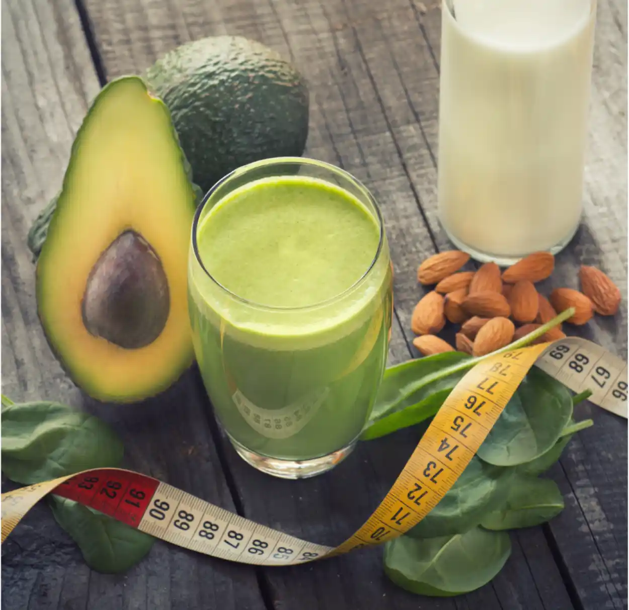 Smoothie Avocat Épinards : La Recette Santé Parfaite !