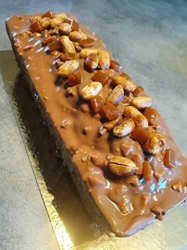 Cake marbré cacahuètes et chocolat - Recettes de Clairette 