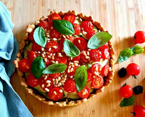 Tarte au pesto, courgettes et tomates cerises