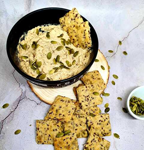 Crémeux d'aubergine et crackers aux graines