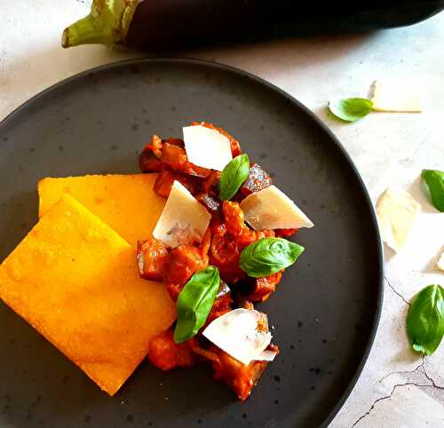 Polenta grillée et compotée d'aubergines