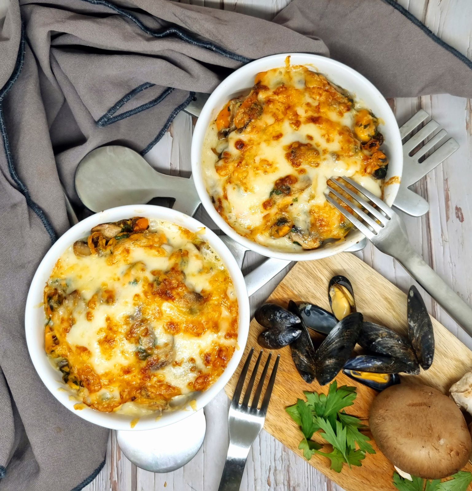Gratin de moules aux champignons et comté