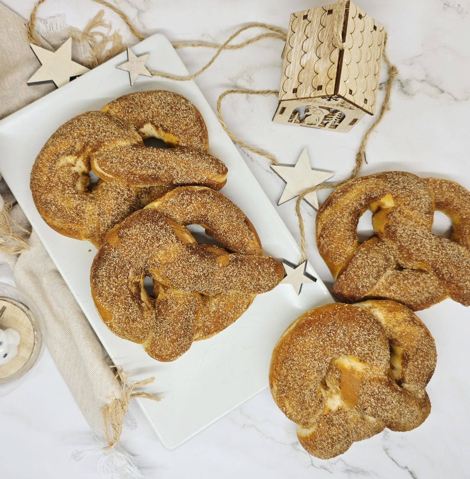 Bretzels sucrés à la cannelle