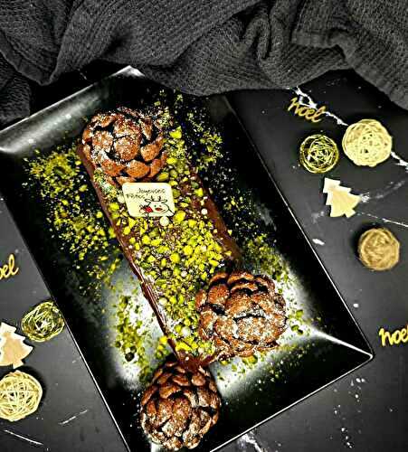 Bûche façon Dubaï