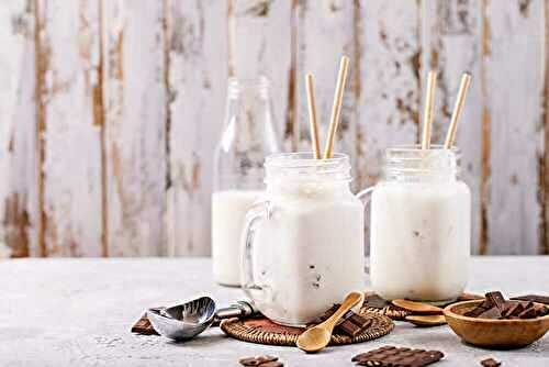 Milkshake à la vanille copeaux de chocolat