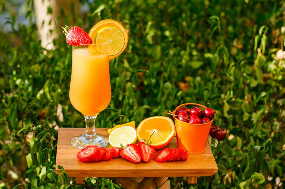 Douceur d'Été - Un Rafraîchissement de Fraise et d'Orange Sans Alcool