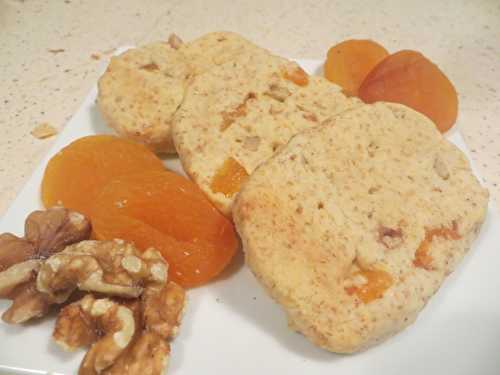 Feqqas aux abricots et aux noix