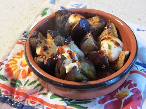 Figues rôties au miel farcies aux boules de chèvre, crème de balsamique