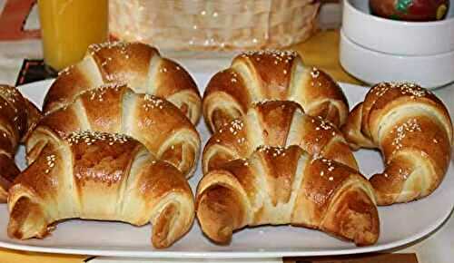 Croissant Briochés à la Confiture un Délice