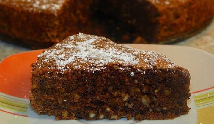 Gâteau au chocolat et noisettes