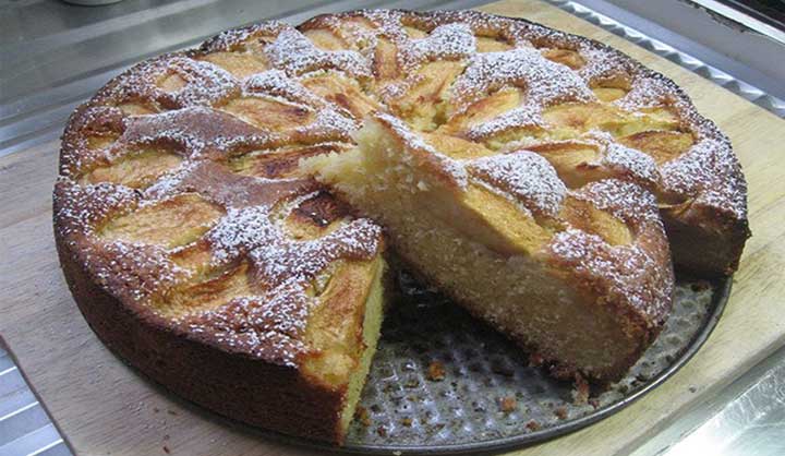 GÂTEAU AUX POMMES DE GRAND-MÈRE