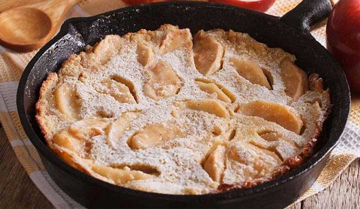 Gâteau crêpe aux pommes à la poêle